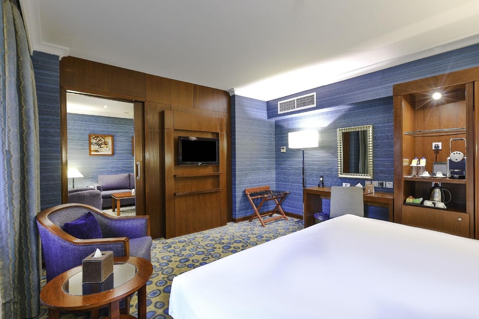 Millennium Al Aqeeq Hotel
