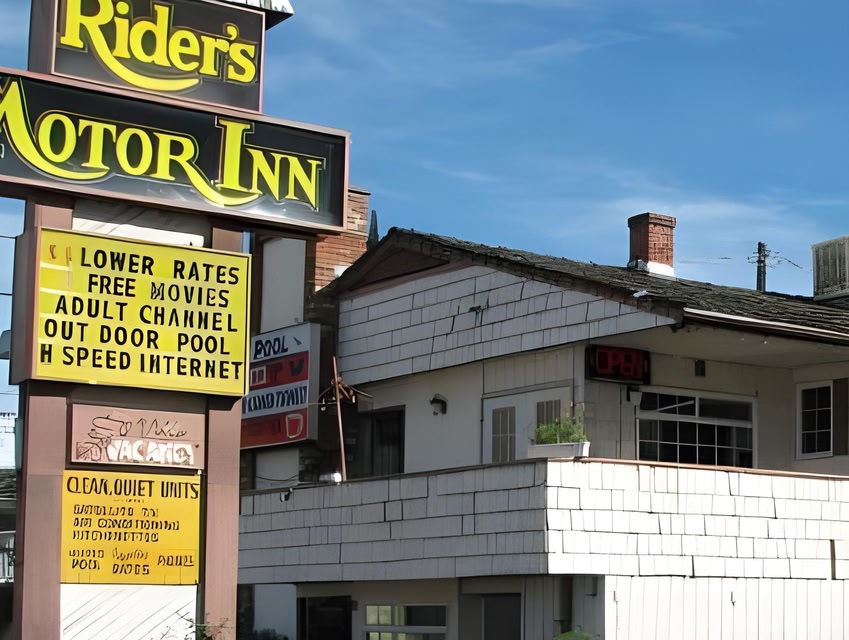 Rider's Inn