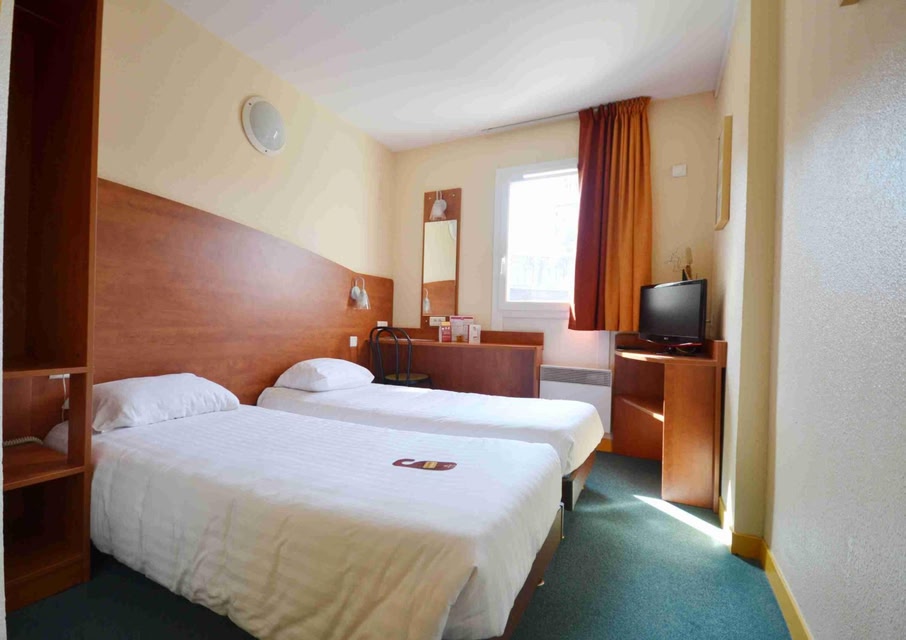 Adams Hotel