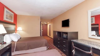 Howard Johnson by Wyndham Newark Airport