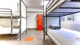 HI Edmonton - Hostel