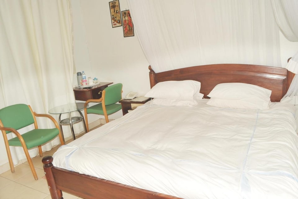 Scroll Inn Hotel