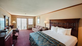 Hamilton Inn Select Beachfront Mackinaw City