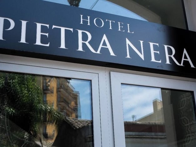 HOTEL Pietra Nera