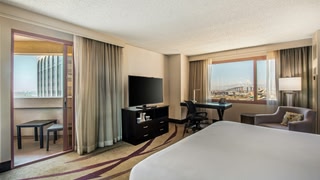 Hilton Long Beach Hotel