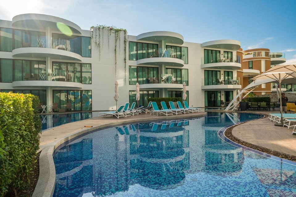 Studio With Pool Access - Twin Sands by Lofty
