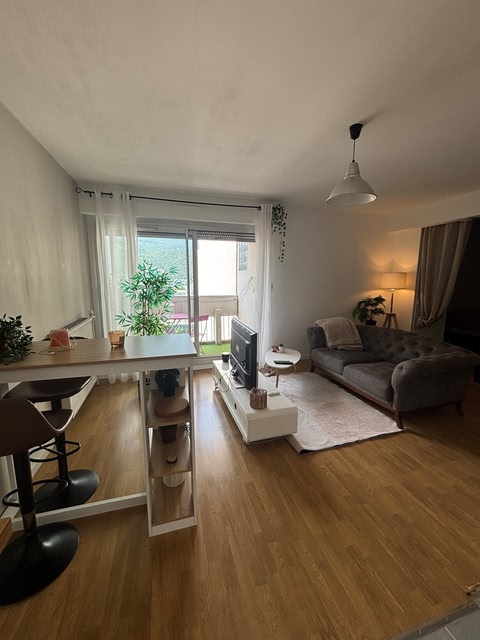 7th Floor studio, Cozy balcony, Mountain View