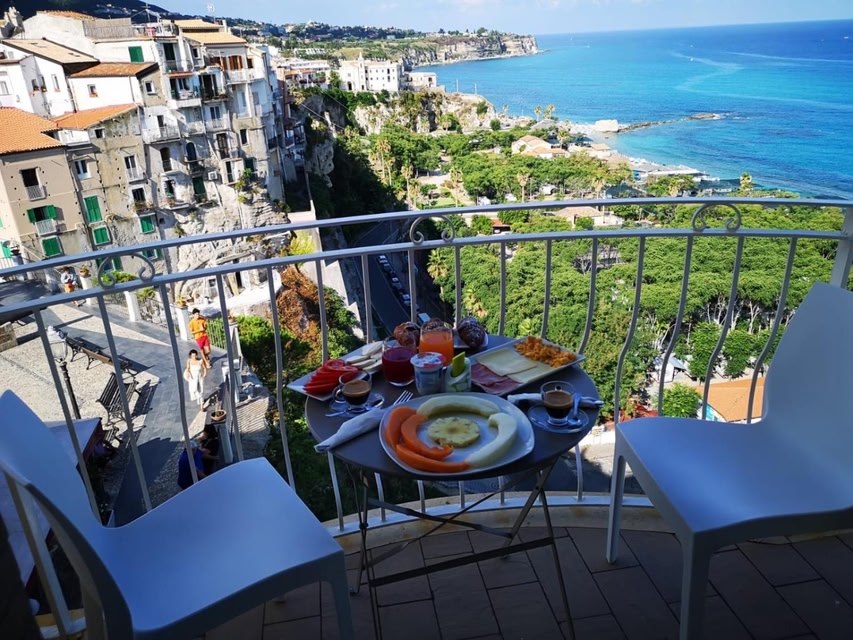 Sunset Tropea