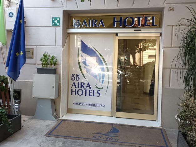 55 Aira Hotel