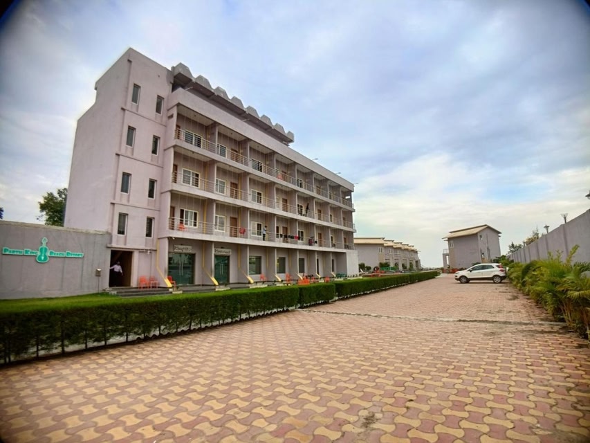 Parth King Beach Resort