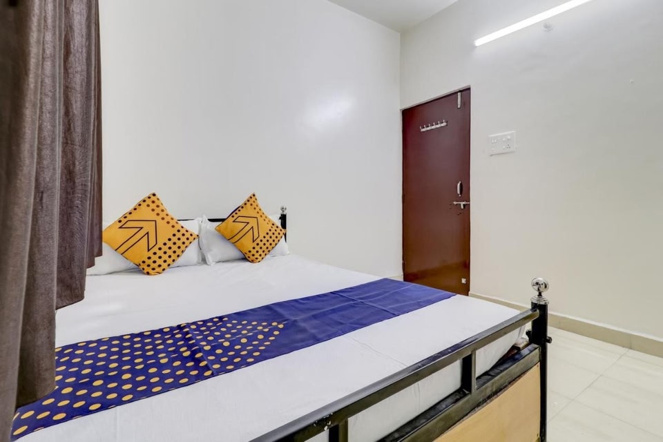 Fabhotel Royal Rest Rooms