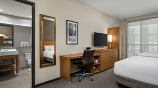 Hyatt Place Iowa City Downtown