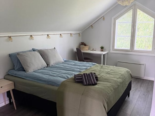 Treeline Cottage