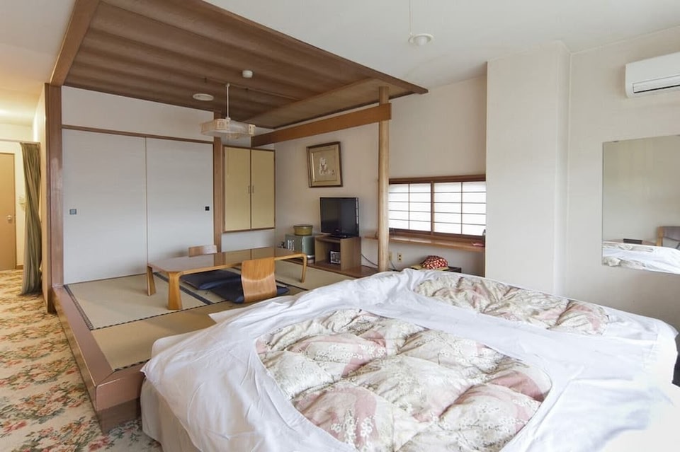 Kameyama Onsen Hotel