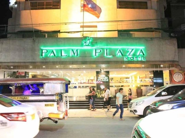 Palm Hotel Manila