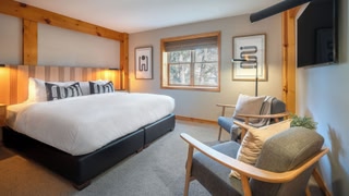 Buffalo Mountain Lodge