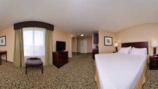 Holiday Inn Express & Suites Fresno (RIVER PARK) HWY 41 by IHG