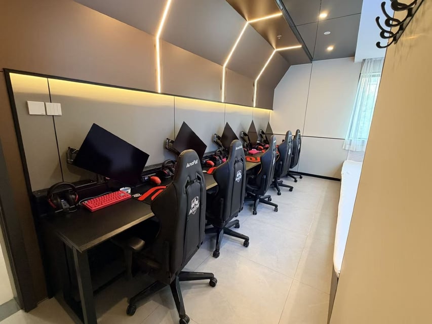 E-Sports Hotel