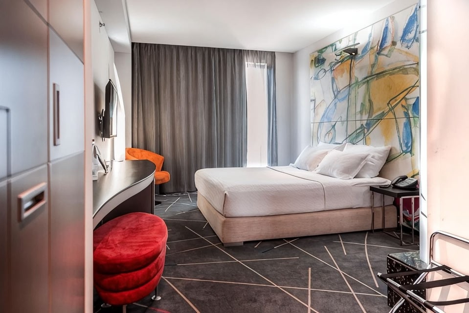 Nobel Zira Hotel