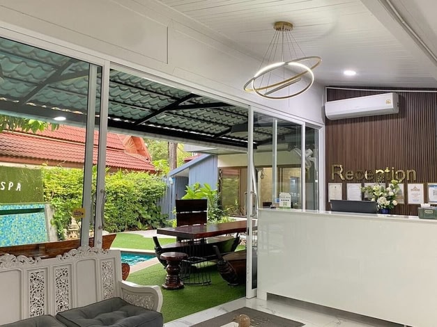 Chaweng Noi Resort