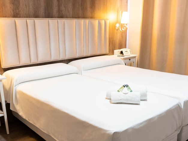 Hotel Sercotel Doña Carmela