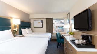 The Crystal Lodge