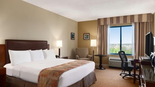 Delta Hotels by Marriott Toledo