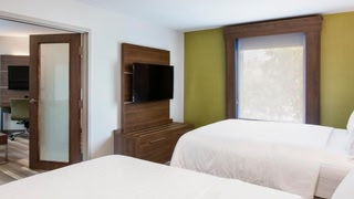 Holiday Inn Express & Suites Saskatoon Centre by IHG