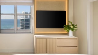 Loews Miami Beach Hotel