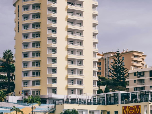 Muthu Raga Madeira Hotel