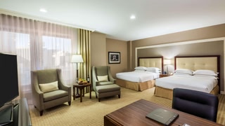 Hilton Indianapolis Hotel & Suites