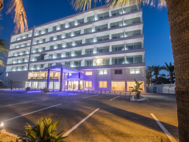 Bohemian Gardens Hotel