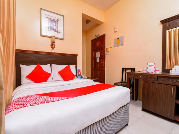 Melody Queen Hotel by Aura