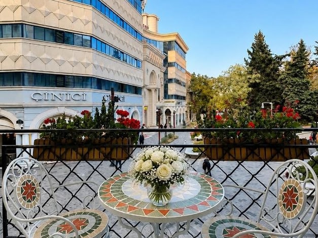 Nizami Central Park Hotel