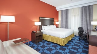 Holiday Inn Express & Suites Columbia Univ Area - HWY 63 by IHG