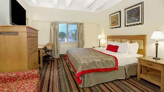 Inn at the Highland Denver Downtown