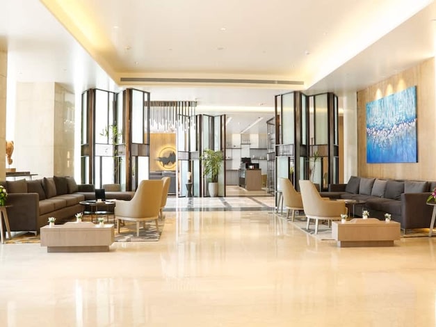 Royal Hometel Suites Dahisar Mumbai