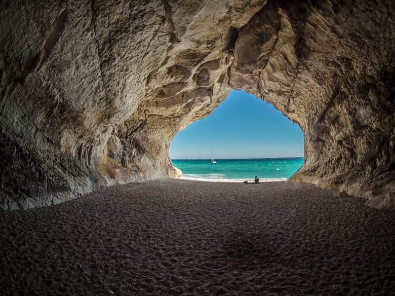 Estate 2017, spiagge italiane: Cala Luna