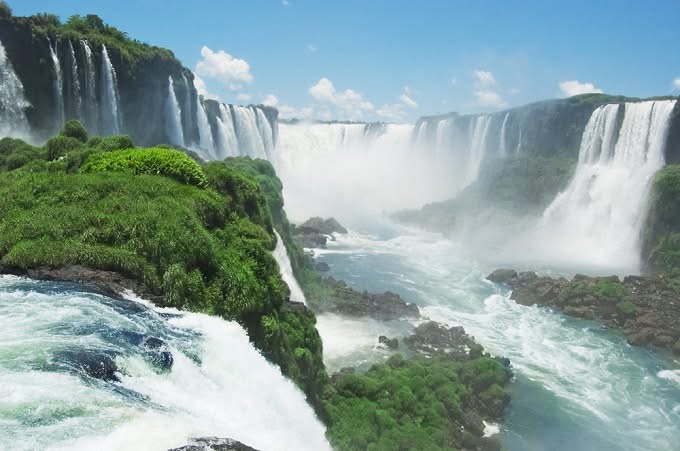 cataratas de iguazú entre brasil y argentina