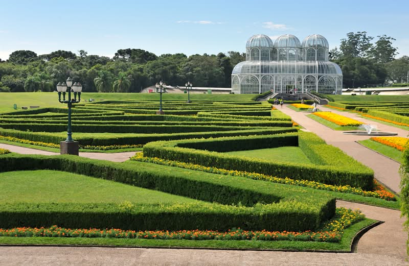 Encuentra hoteles baratos en Curitiba a un clic en la foto