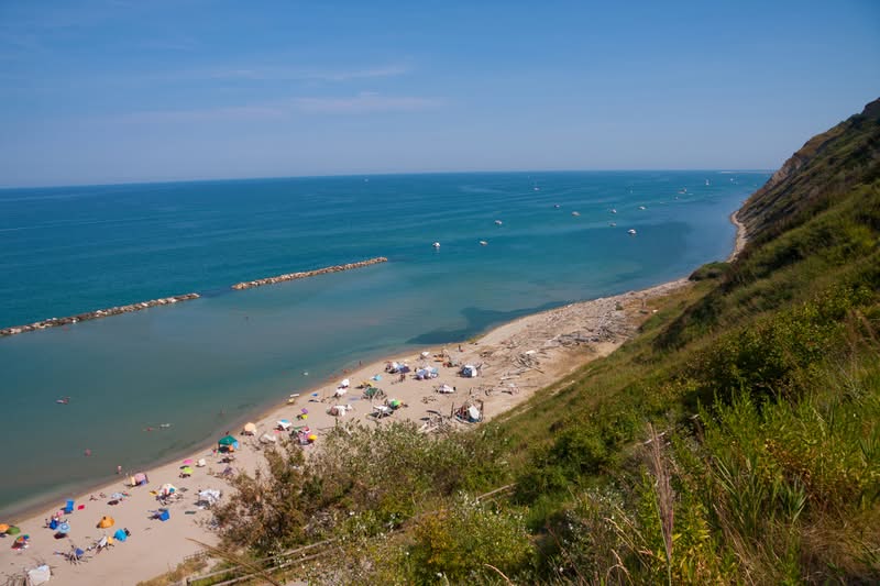 Le pi belle spiagge italiane 2017 Fiorenzuola di Focara