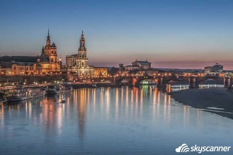 ตั๋วเครื่องบินไปเยอรมัน เริ่มต้น 12,xxx 