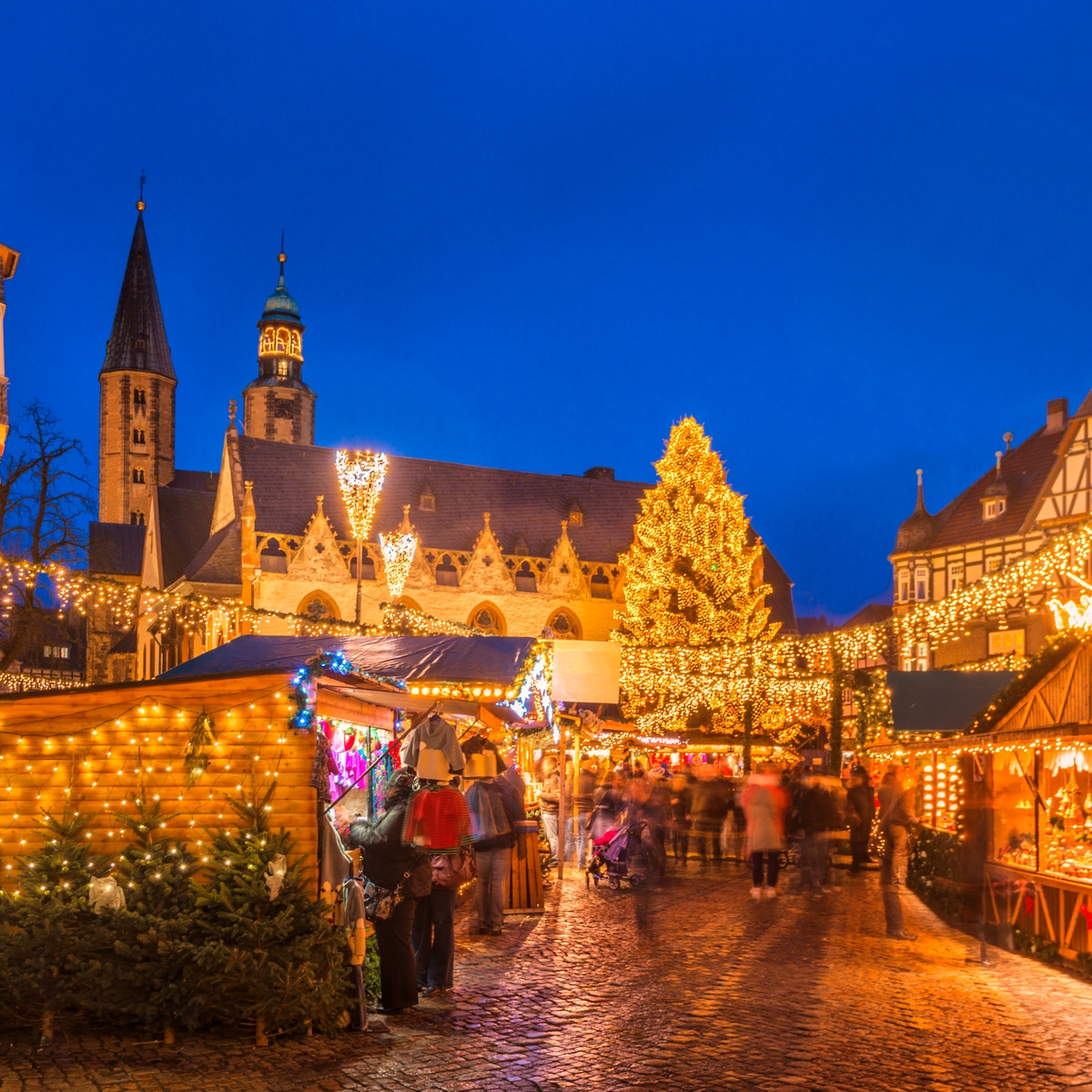 Winter in Deutschland - Tipps gegen den Winterblues: Zeit mit Freunden und Familie verbringen