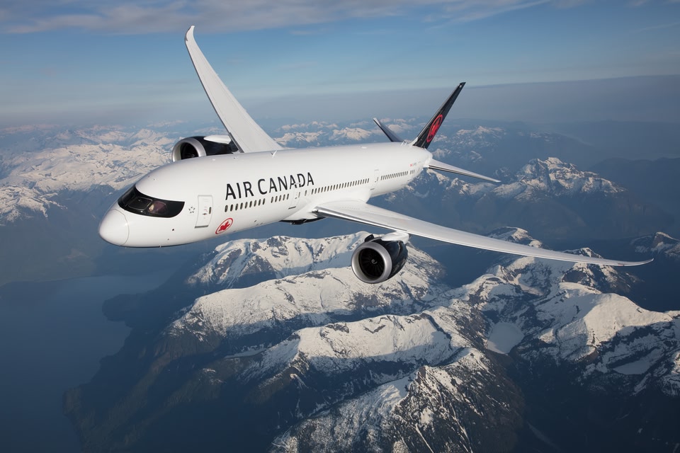 Air Canada plane