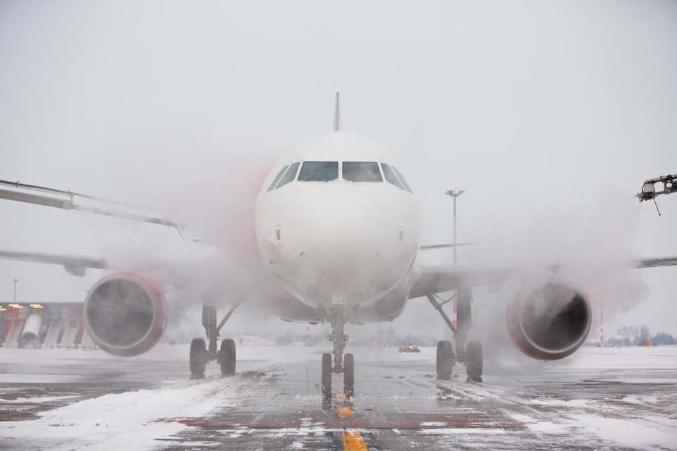 Entschädigung bei Flugausfall: Wetterchaos Flughafen