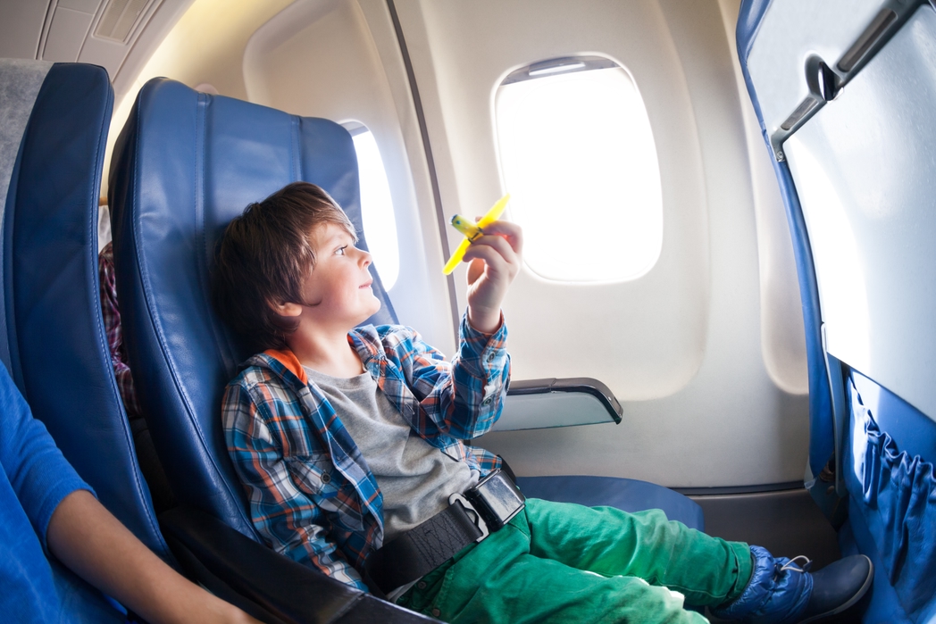 Flying with children 20 tips for keeping kids happy on board Skyscanner