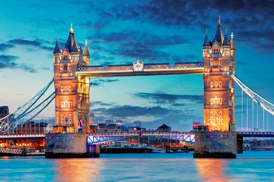 London Bridge at night