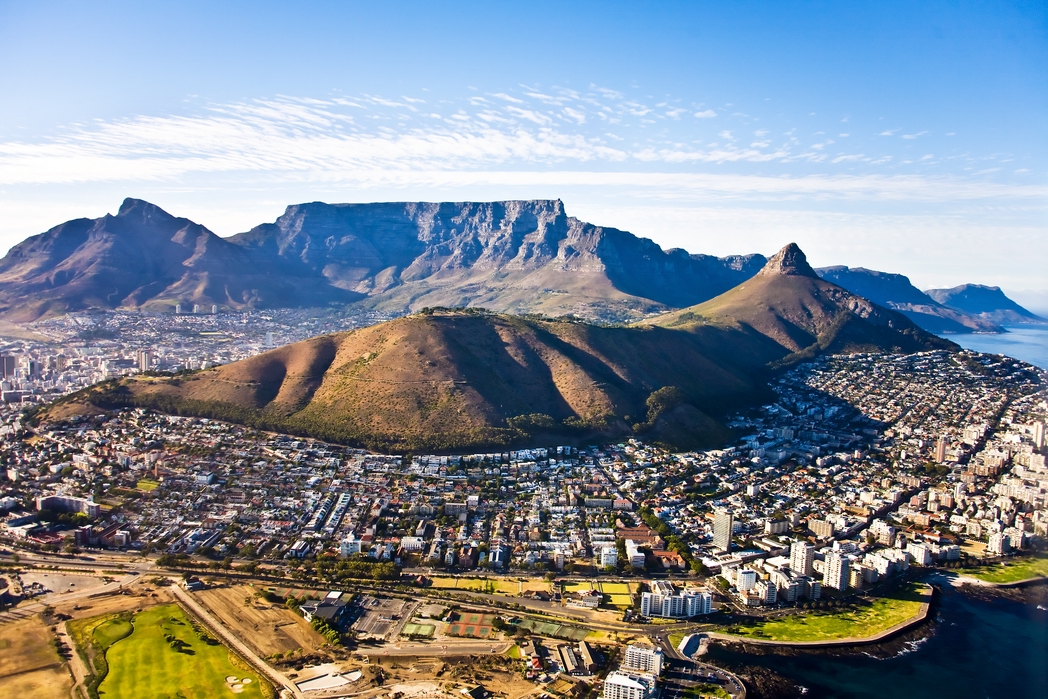 Table Mountain and Lion's Head view, Cape Town - round the world trip chasing summer