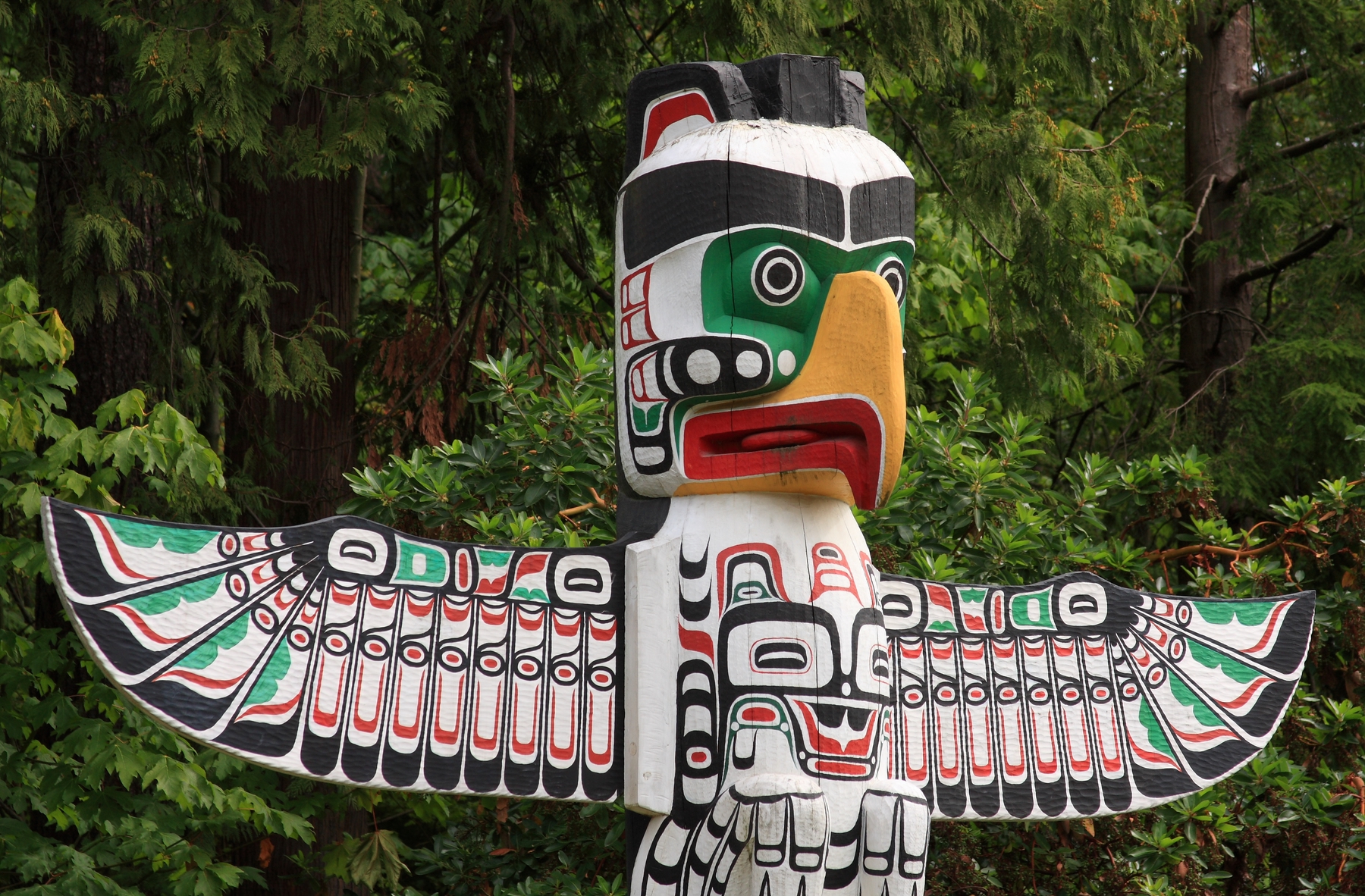 Los totems se hallan repartidos por los principales parques de Isla Vancouver