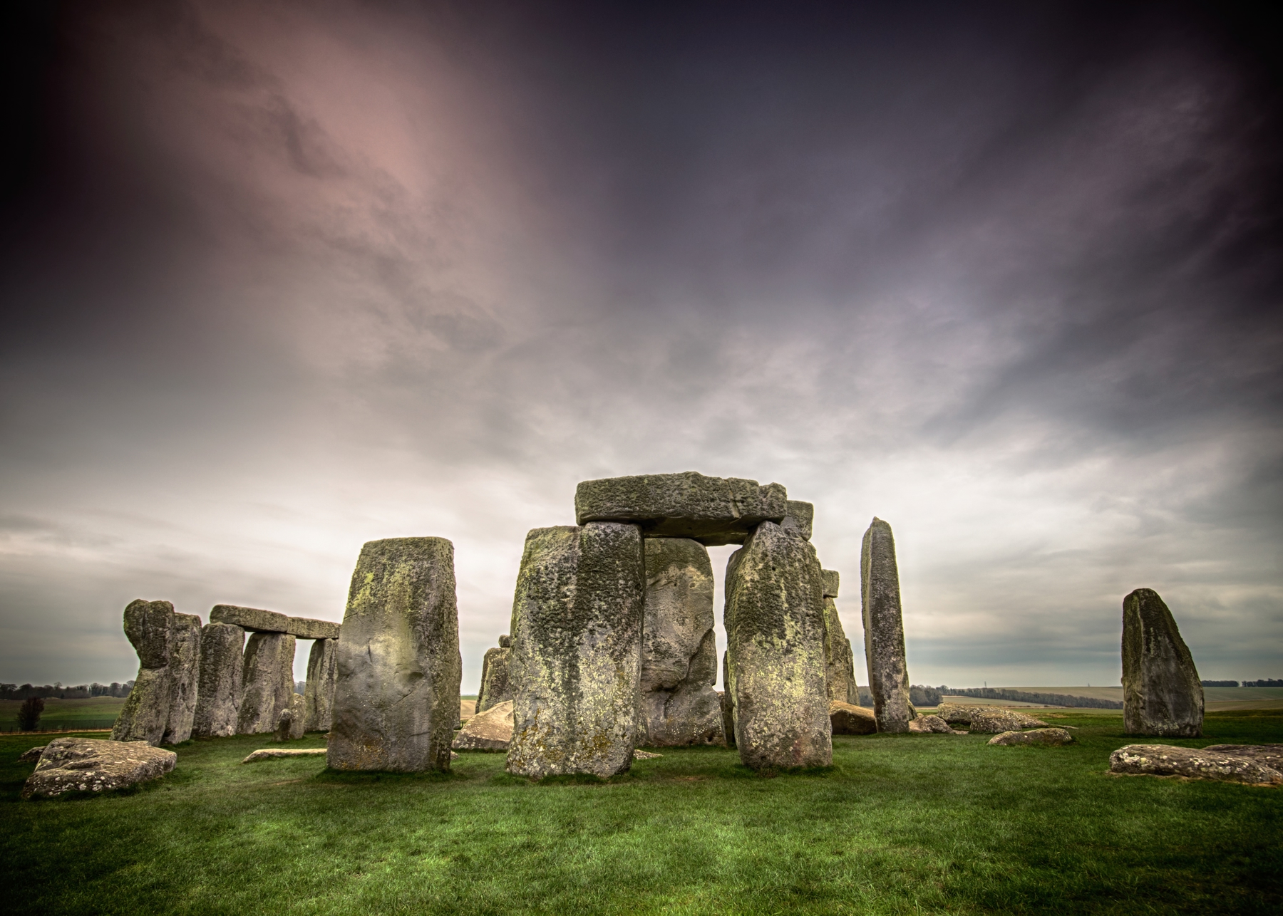 Stonehenge es una de las excursiones más sorprendentes que puedes realizar en Inglaterra